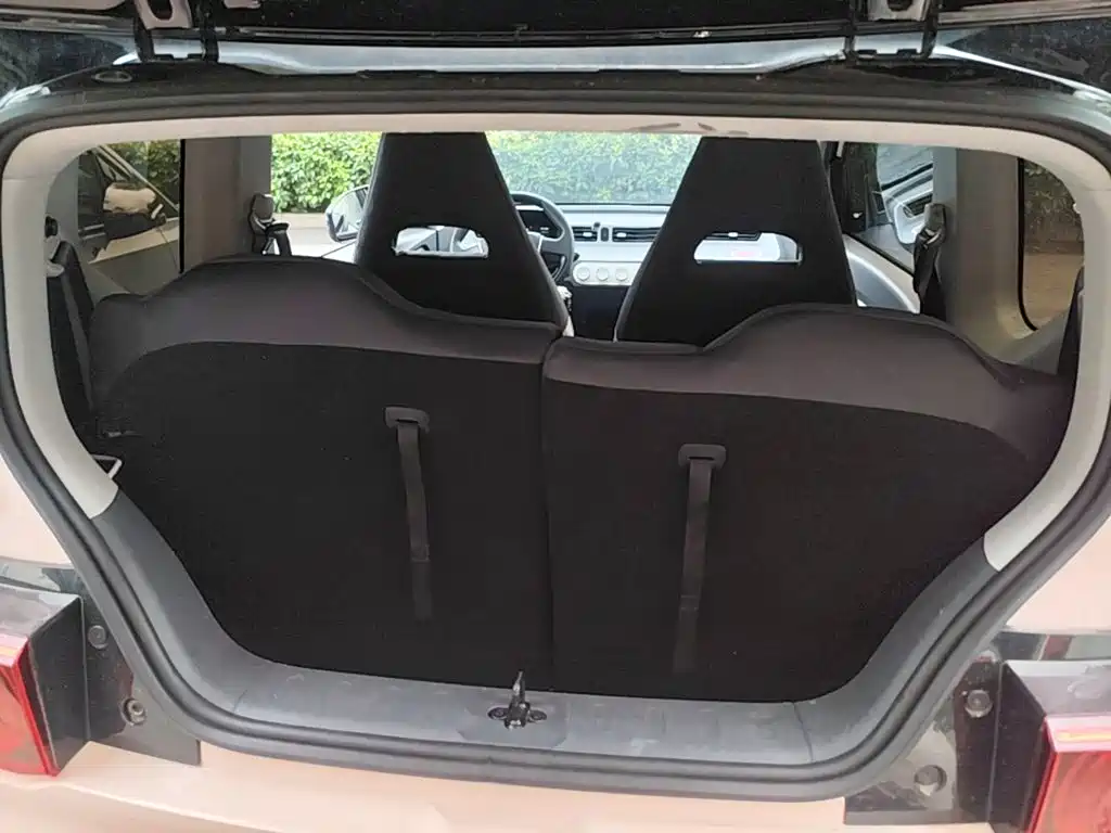 Wuling MINIEV — миниатюра 19