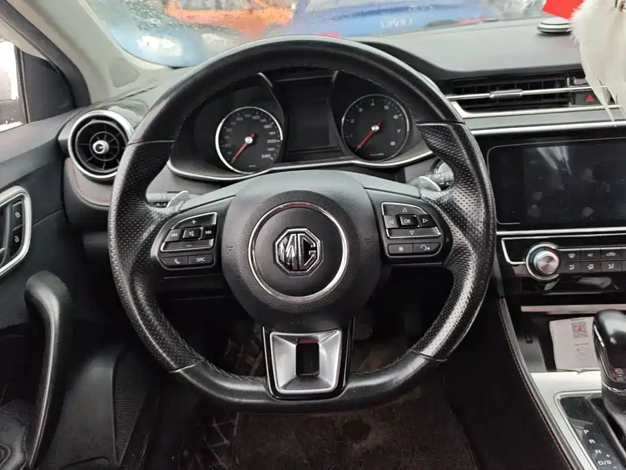 MG MG6 — миниатюра 15