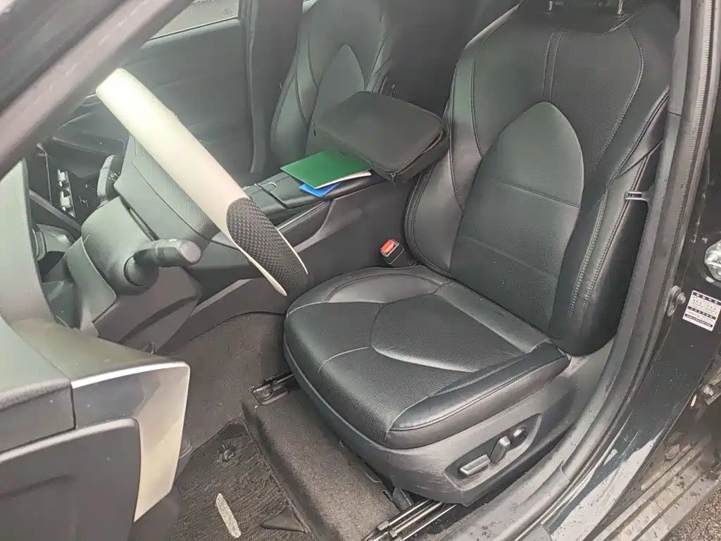 Toyota Avalon — миниатюра 11