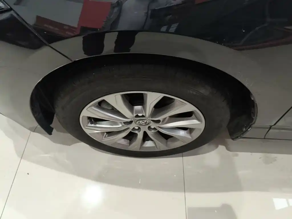 Toyota Avalon — миниатюра 23