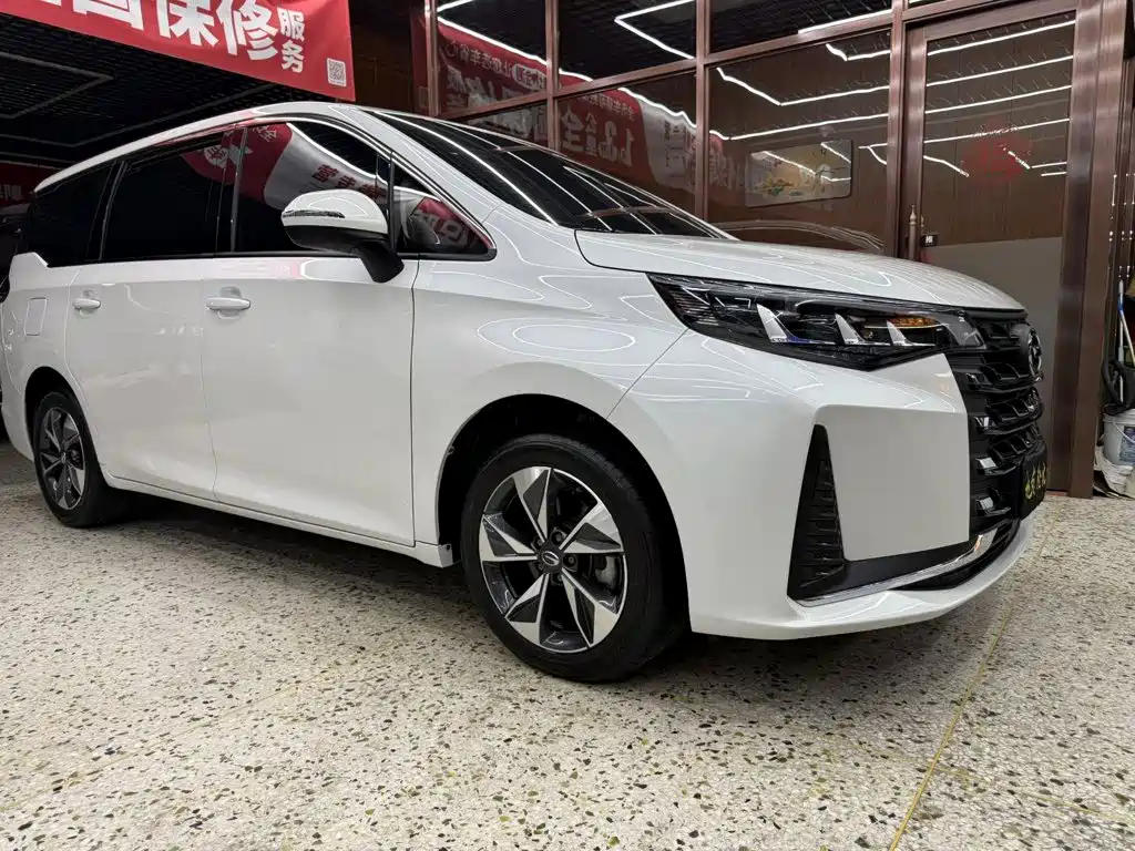 GAC Motor Trumpchi M6 — миниатюра 2