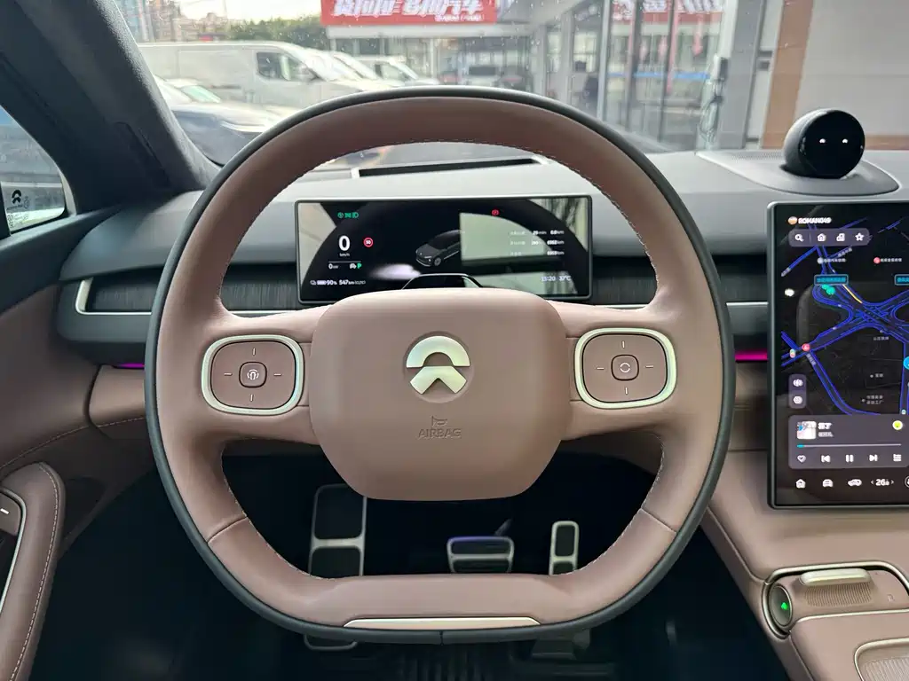 NIO ES8 — миниатюра 20