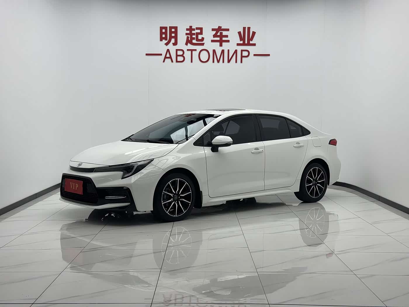 Toyota Levin 1.2 л 2023 г. Белый, пробег 15000 км