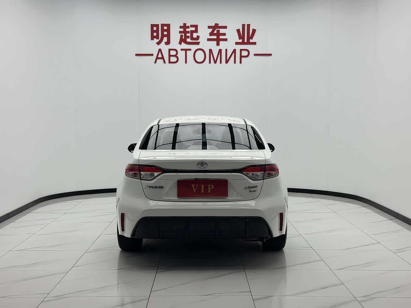 Toyota Levin 1.2 л 2023 г. Белый, пробег 15000 км