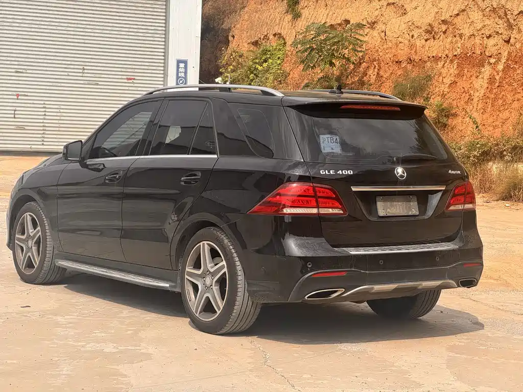 Mercedes-Benz GLE (Import) — миниатюра 7