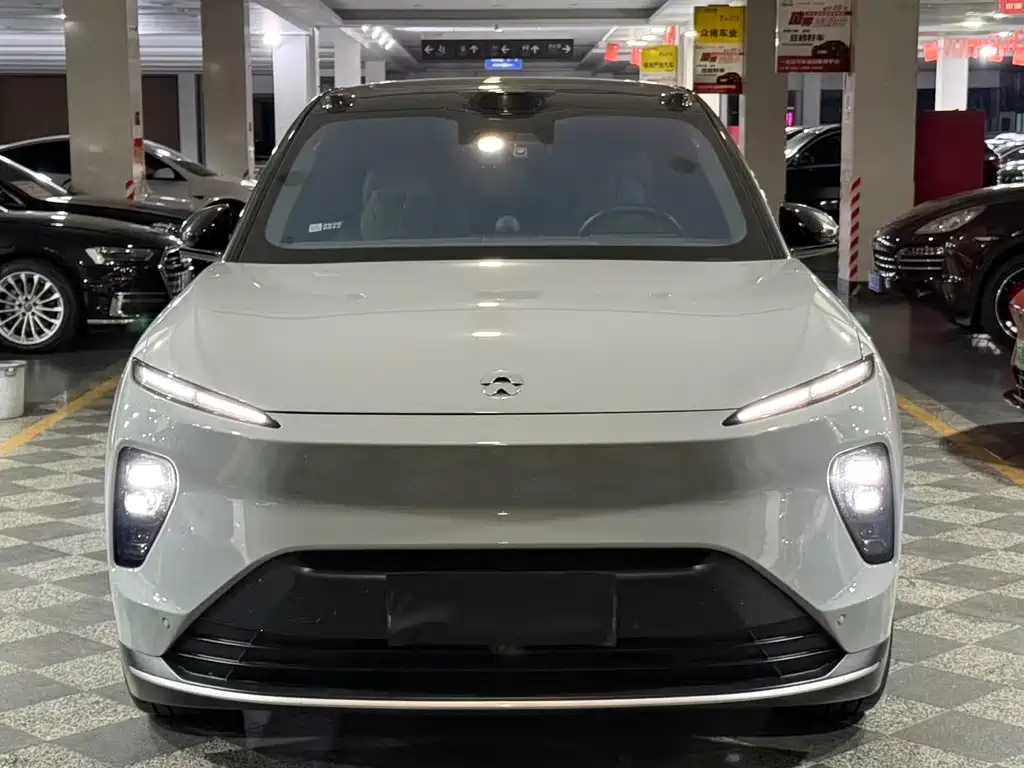 NIO ES8 2023 75kWh