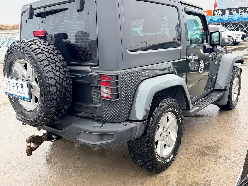 Jeep Wrangler — миниатюра 4