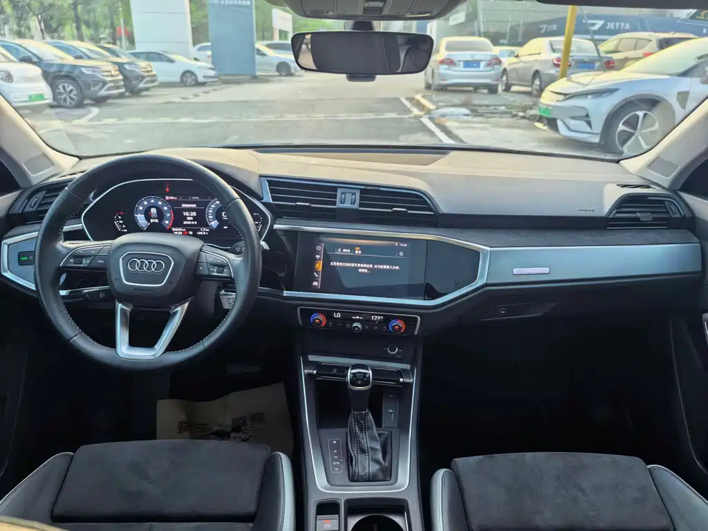 Audi Q3 — миниатюра 13