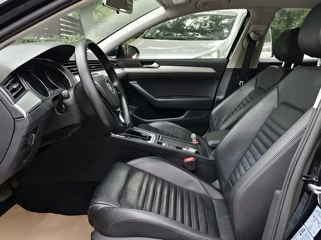 Volkswagen Magotan 2018 280TSI DSG Comfort
