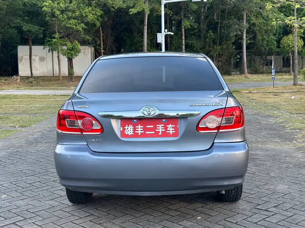 Toyota Corolla — миниатюра 4