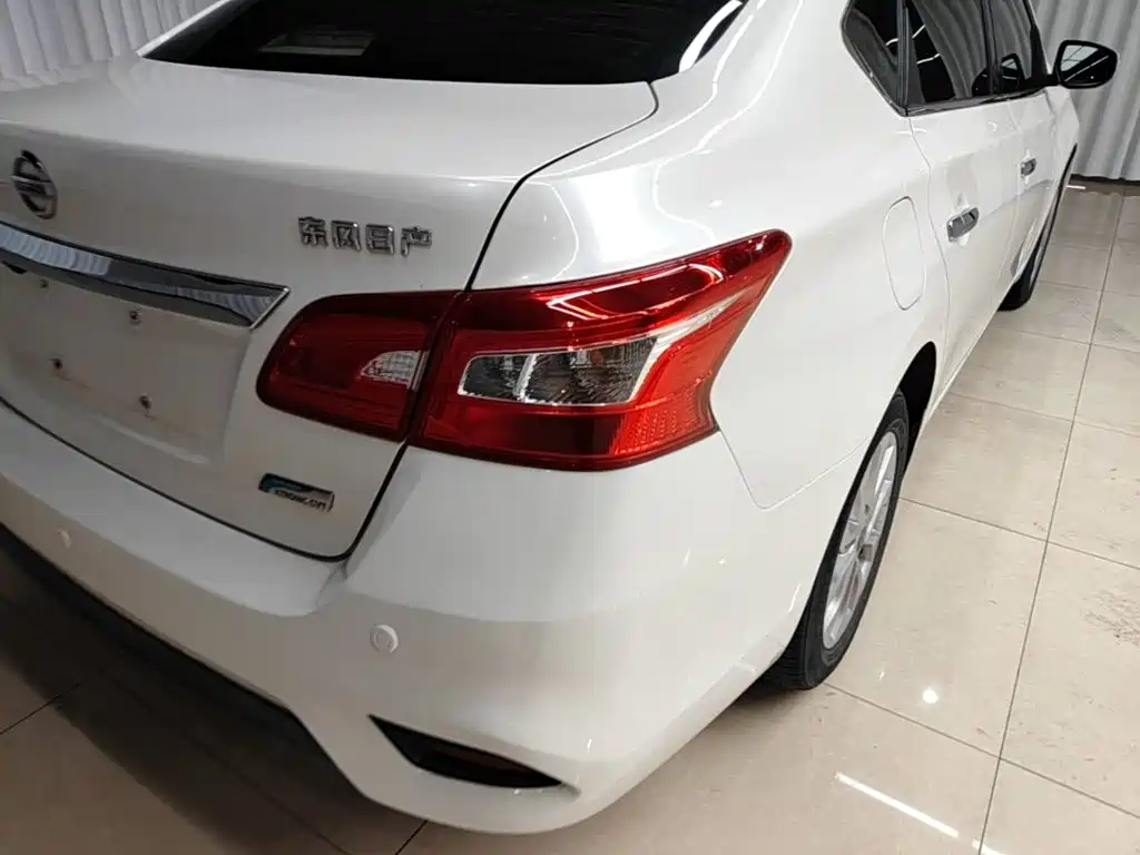 Nissan Sylphy — миниатюра 8