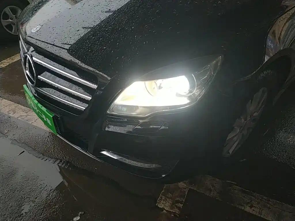 Mercedes-Benz R-Class — миниатюра 24