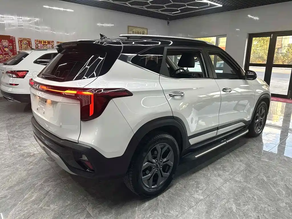 Kia Seltos — миниатюра 3