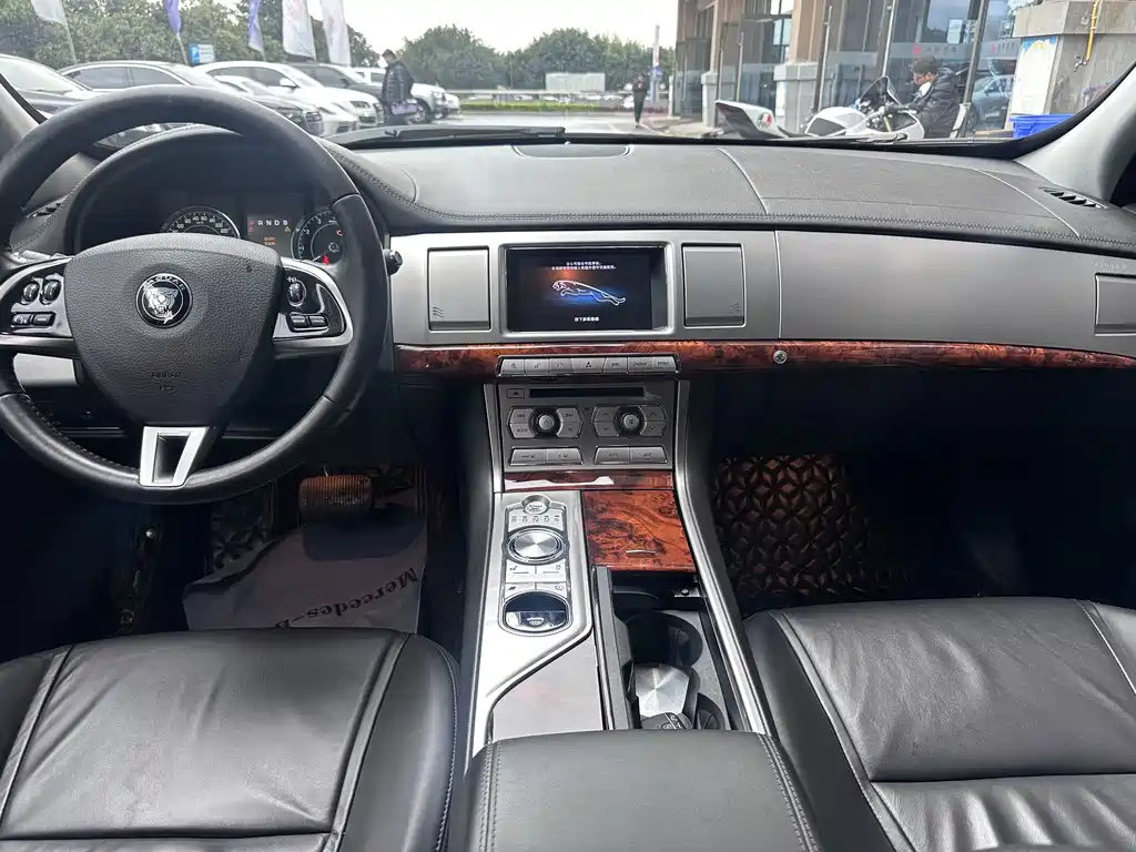 Jaguar XF — фотографии объявления, Фото 14
