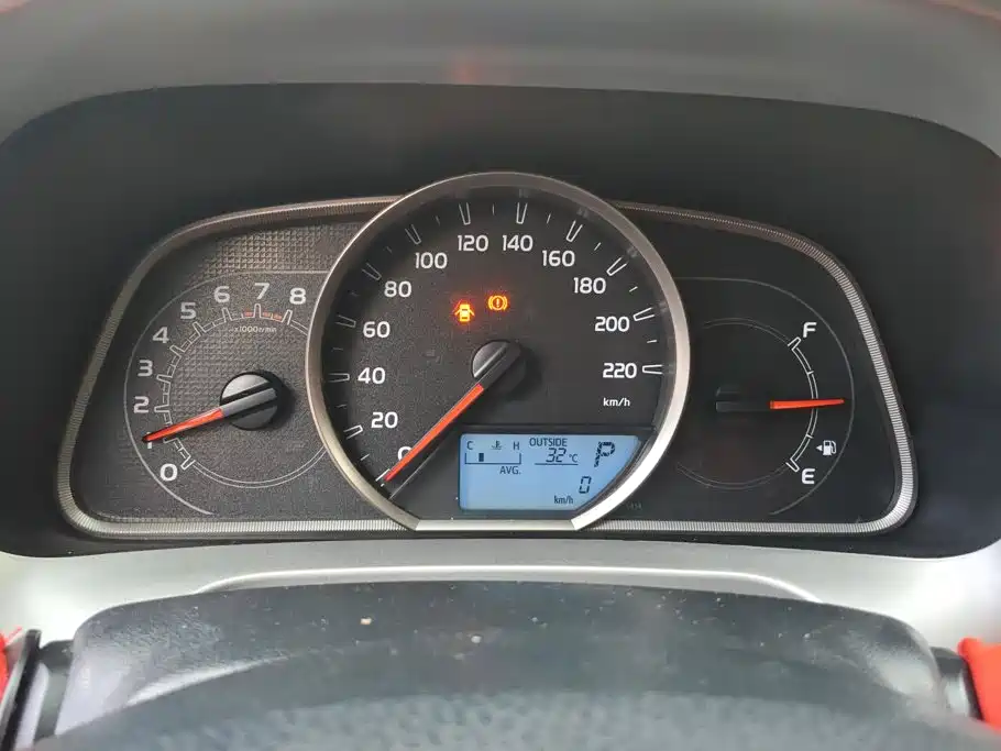 Toyota RAV4 — миниатюра 14