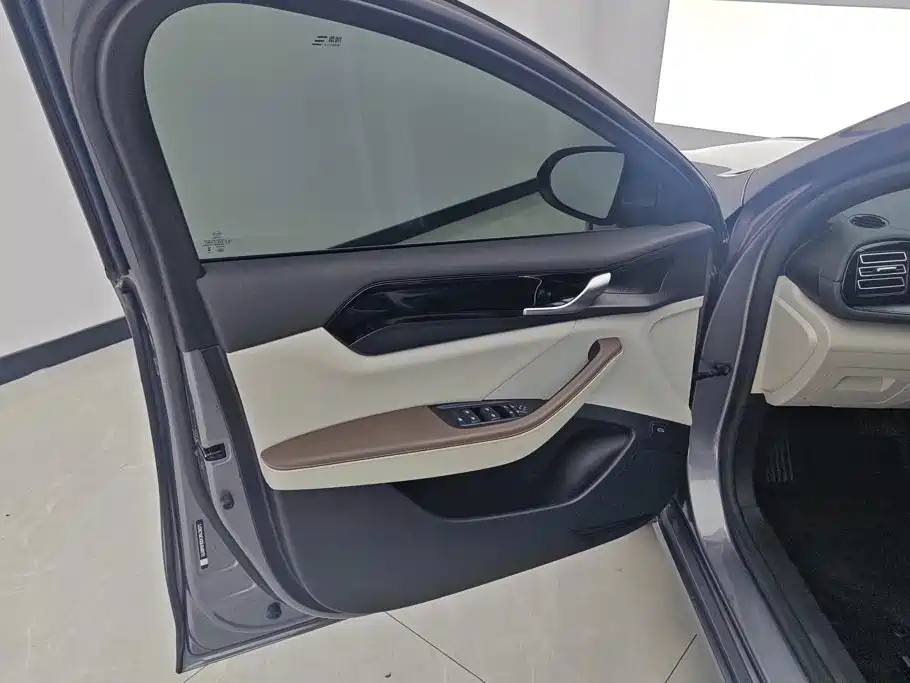 BYD Qin PLUS — миниатюра 7