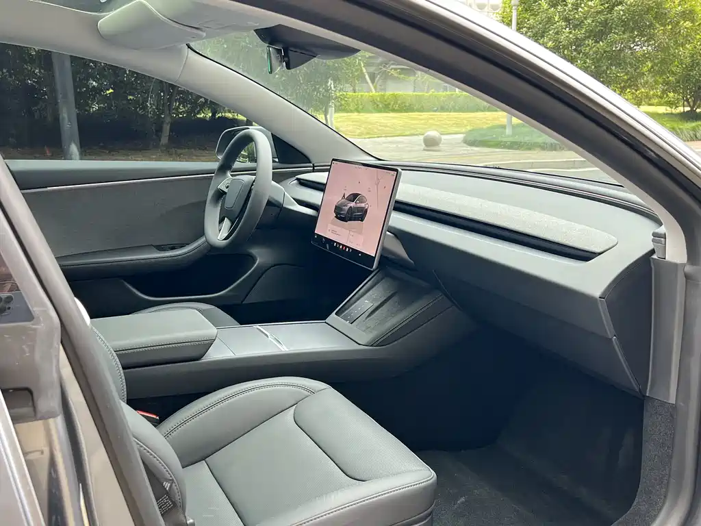 Tesla Model 3 — фотографии объявления, Фото 16