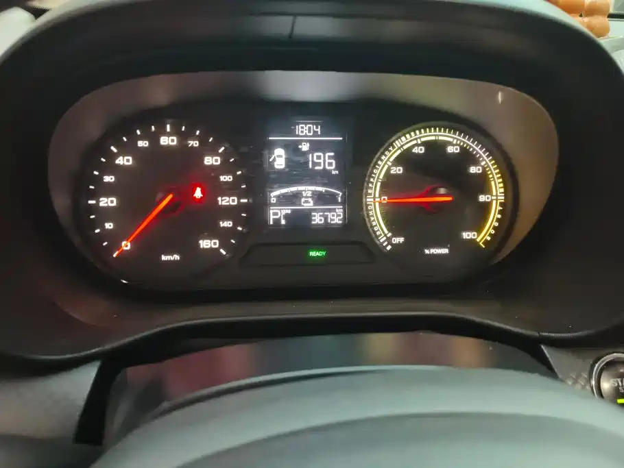 Roewe Clever — миниатюра 14