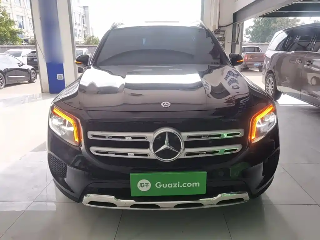 Mercedes-Benz GLB — миниатюра 3