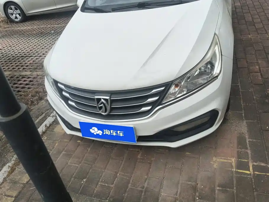 Baojun 310 — миниатюра 2