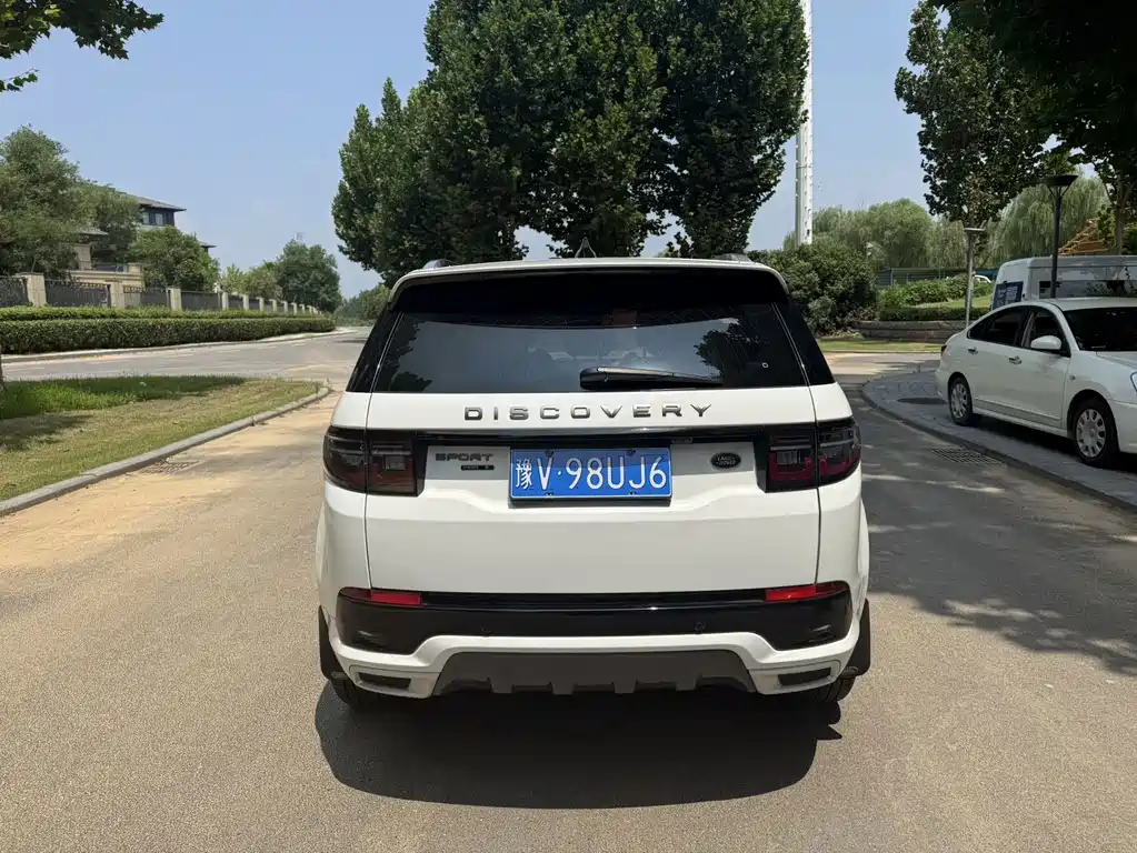 Land Rover Discovery Sport — миниатюра 8
