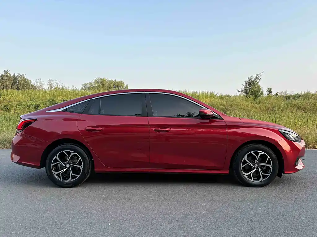 MG MG5 — миниатюра 5