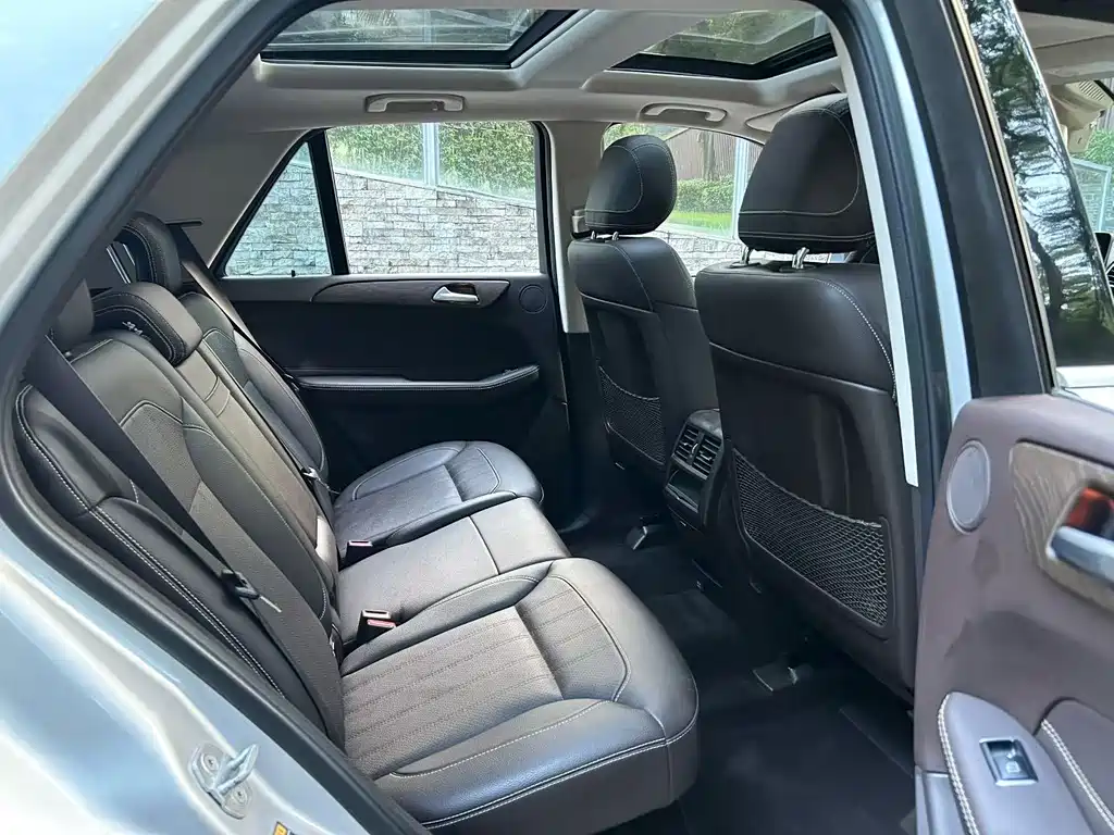 Mercedes-Benz GLE (Import) — миниатюра 4