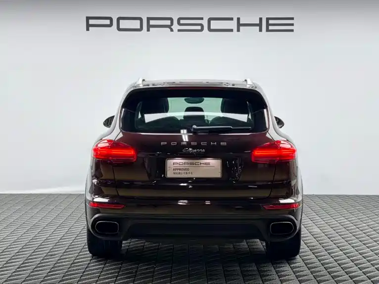 Porsche Cayenne 2016 Cayenne Platinum Edition 3.0T
