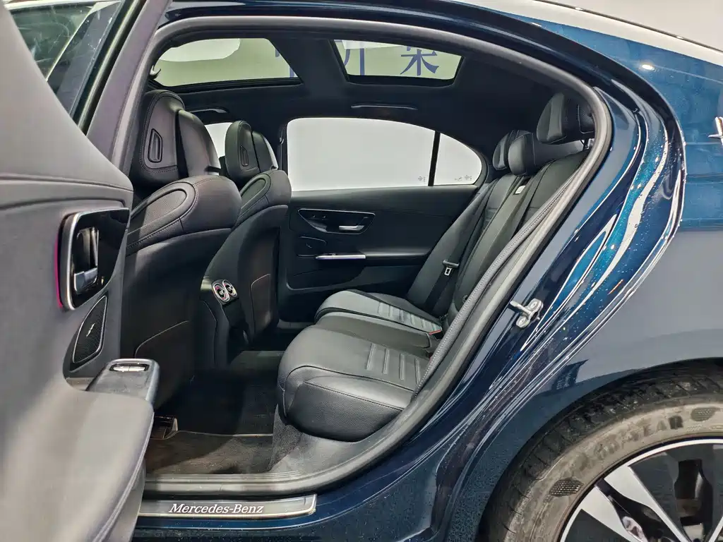 Mercedes-Benz C-Class New Energy — миниатюра 12