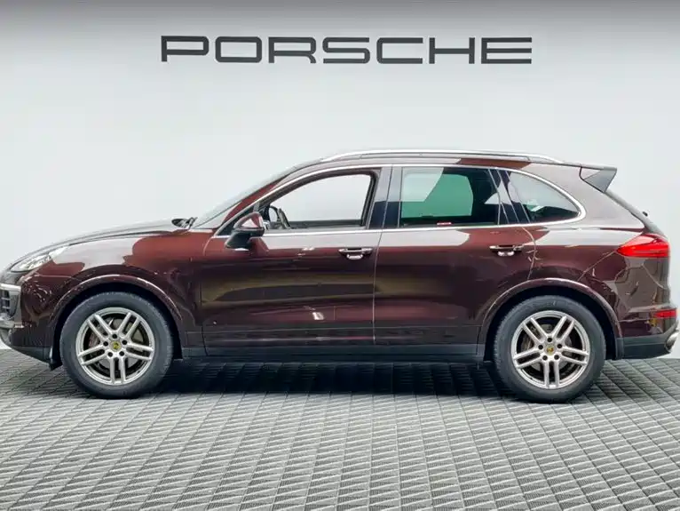 Porsche Cayenne 2016 Cayenne Platinum Edition 3.0T