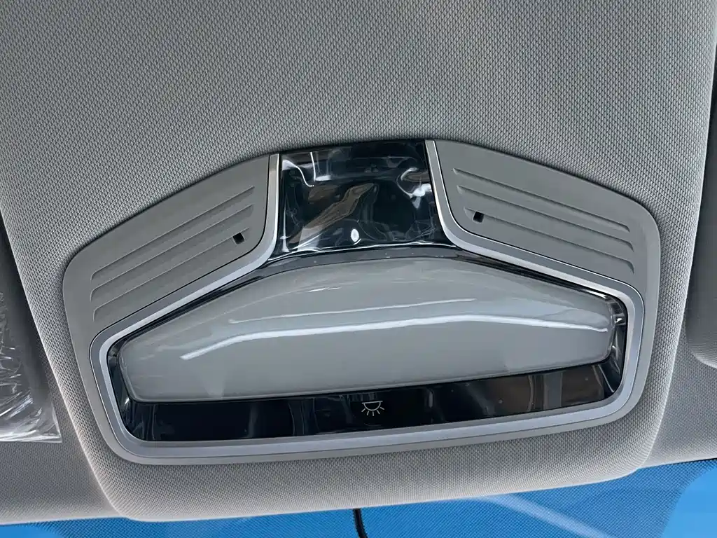 Geely Emgrand S — миниатюра 13