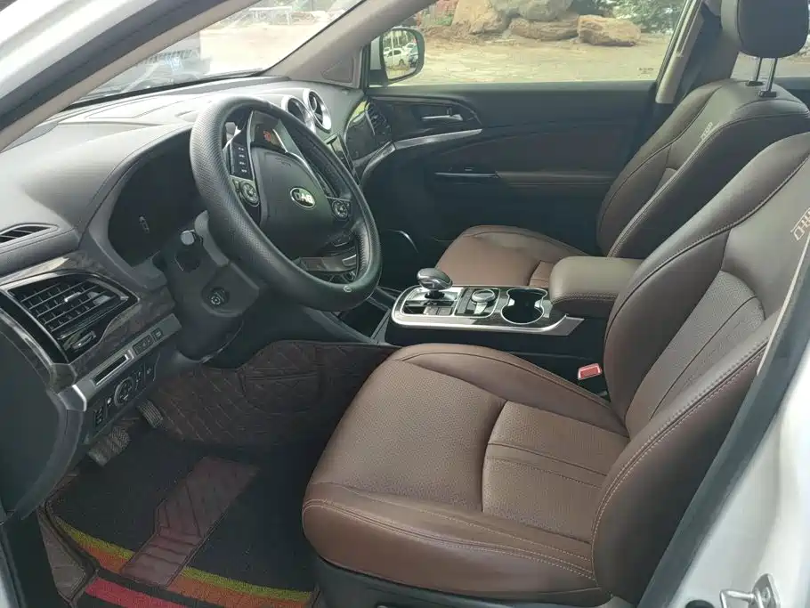 BYD Tang New Energy — миниатюра 9