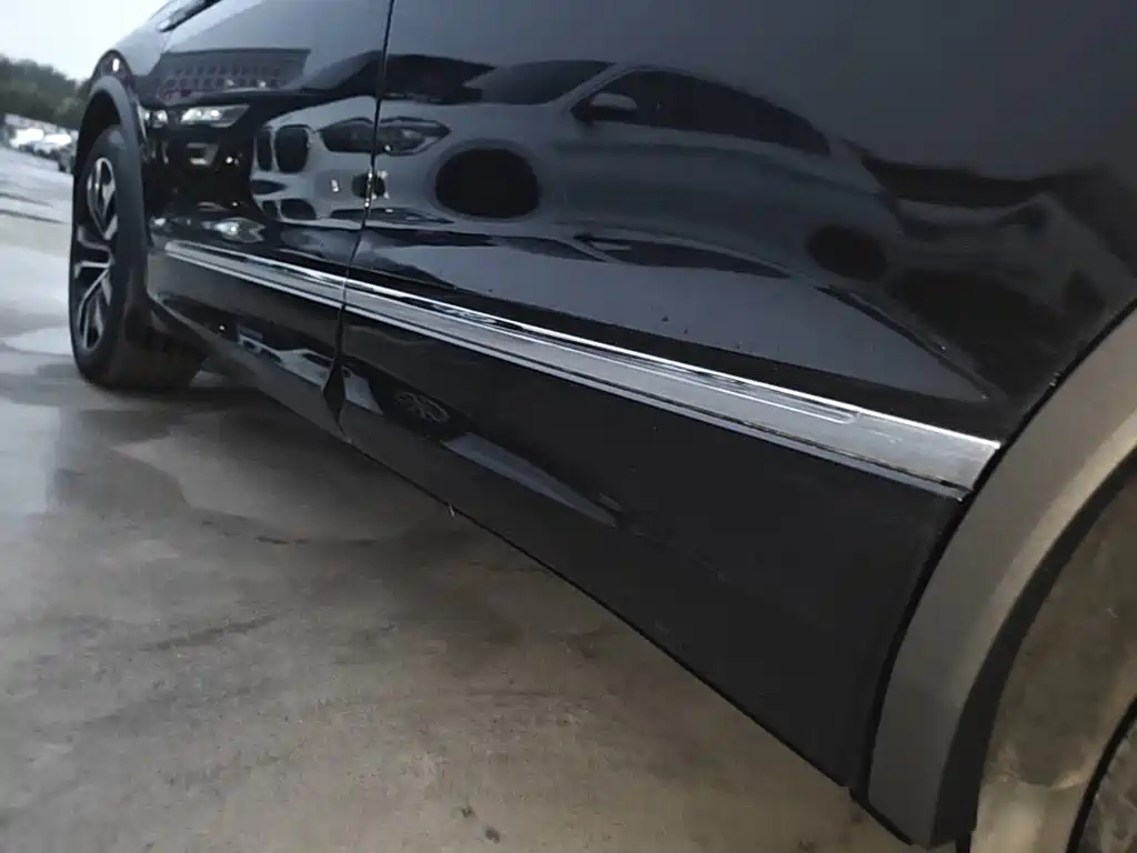 Volkswagen Tiguan L — миниатюра 22
