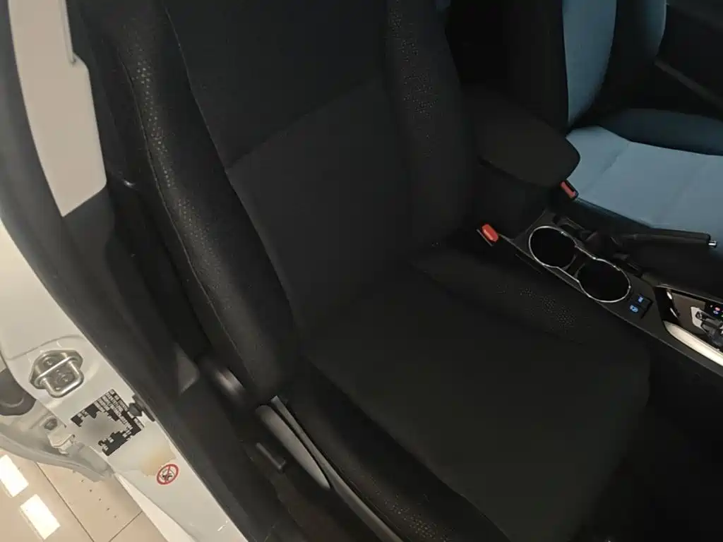 Toyota Corolla — миниатюра 25
