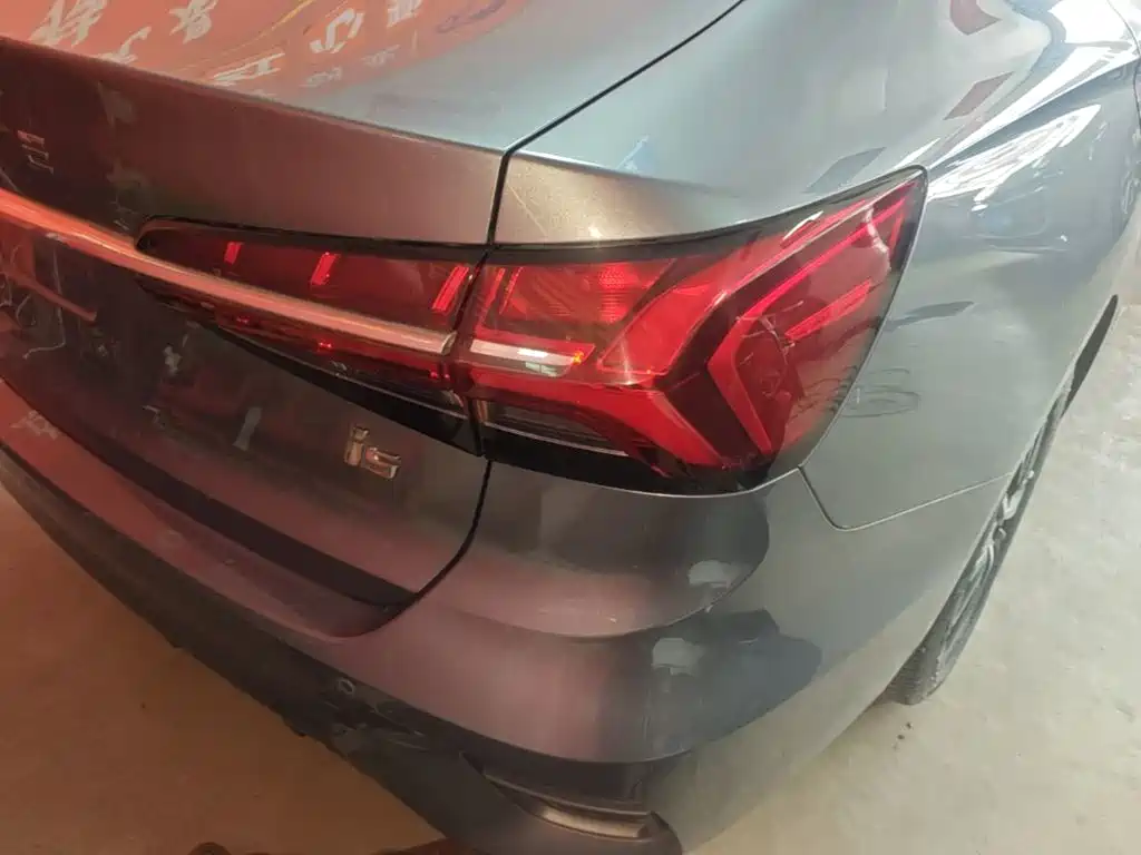 Roewe i5 — миниатюра 8