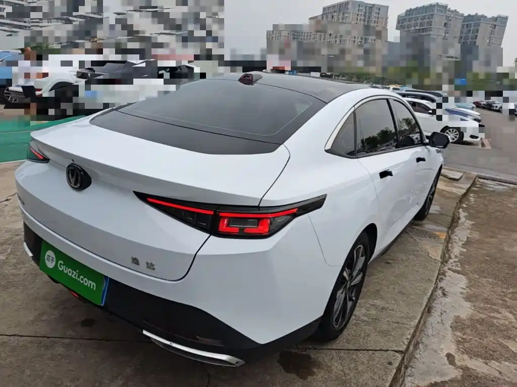Changan Yida — миниатюра 7