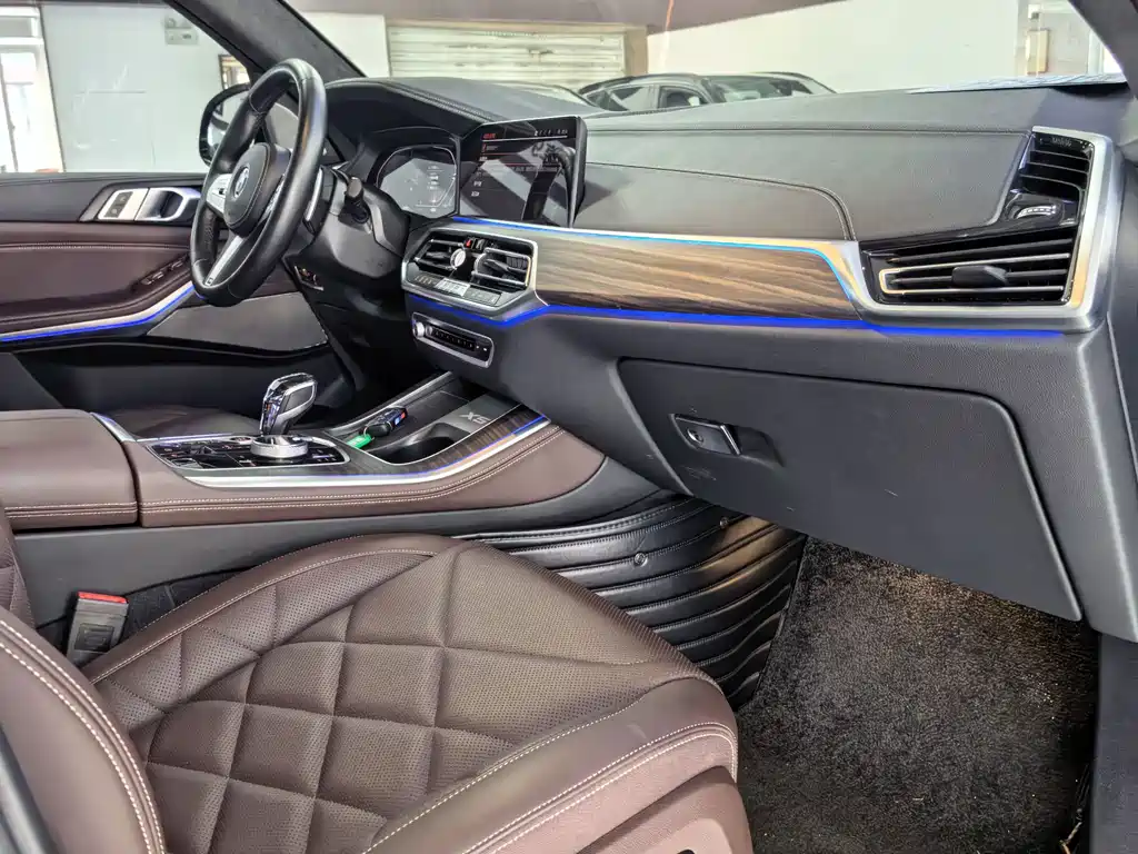BMW X5 — миниатюра 6