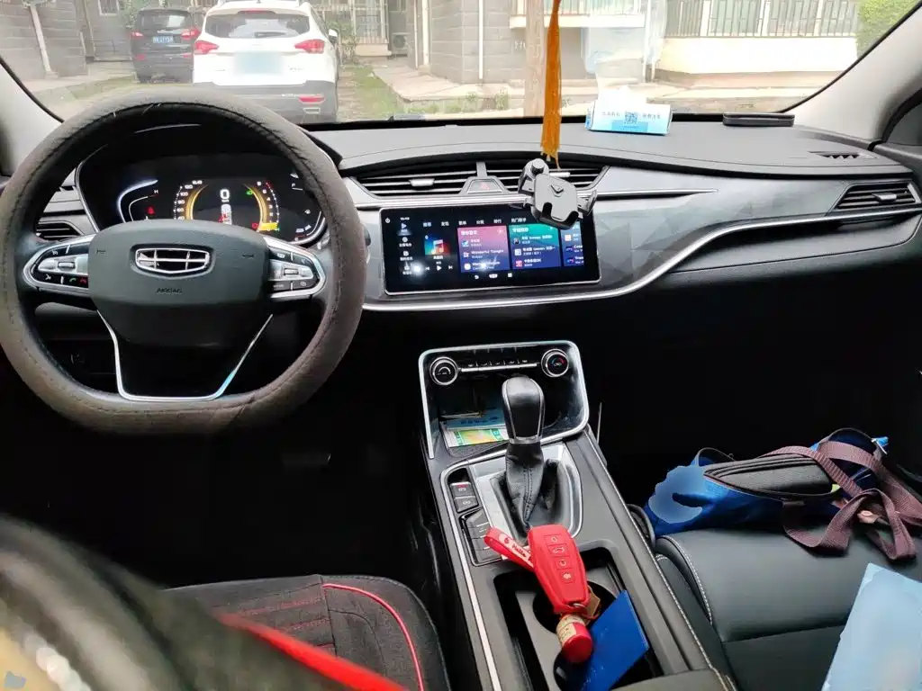 Geely Binrui — миниатюра 10