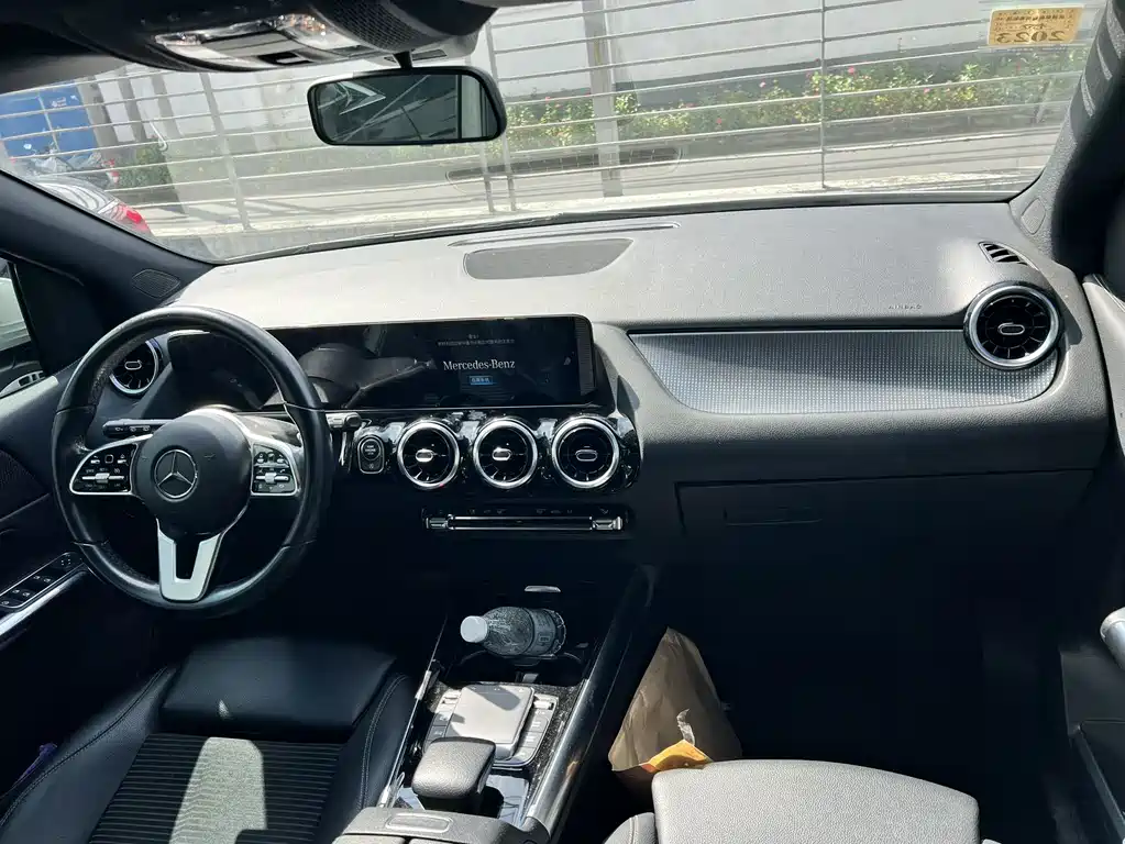 Mercedes-Benz B-Class — миниатюра 3