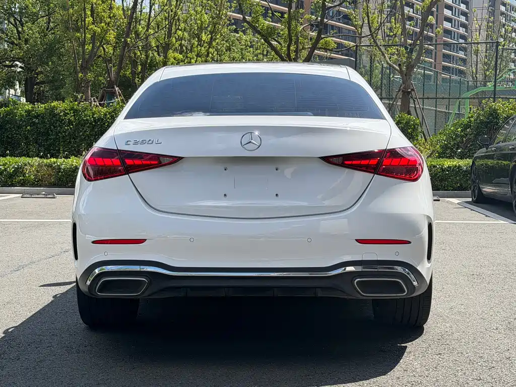 Mercedes-Benz C-Class — миниатюра 5