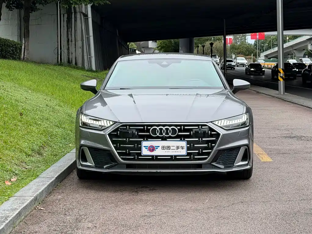 Audi A7L — миниатюра 2