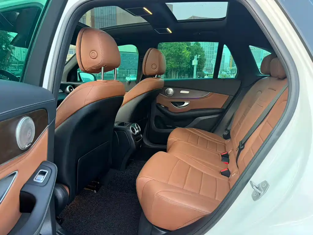 Mercedes-Benz GLC — миниатюра 6