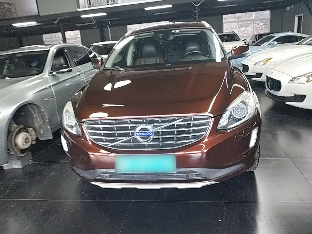 Volvo XC60 (Import) — миниатюра 3