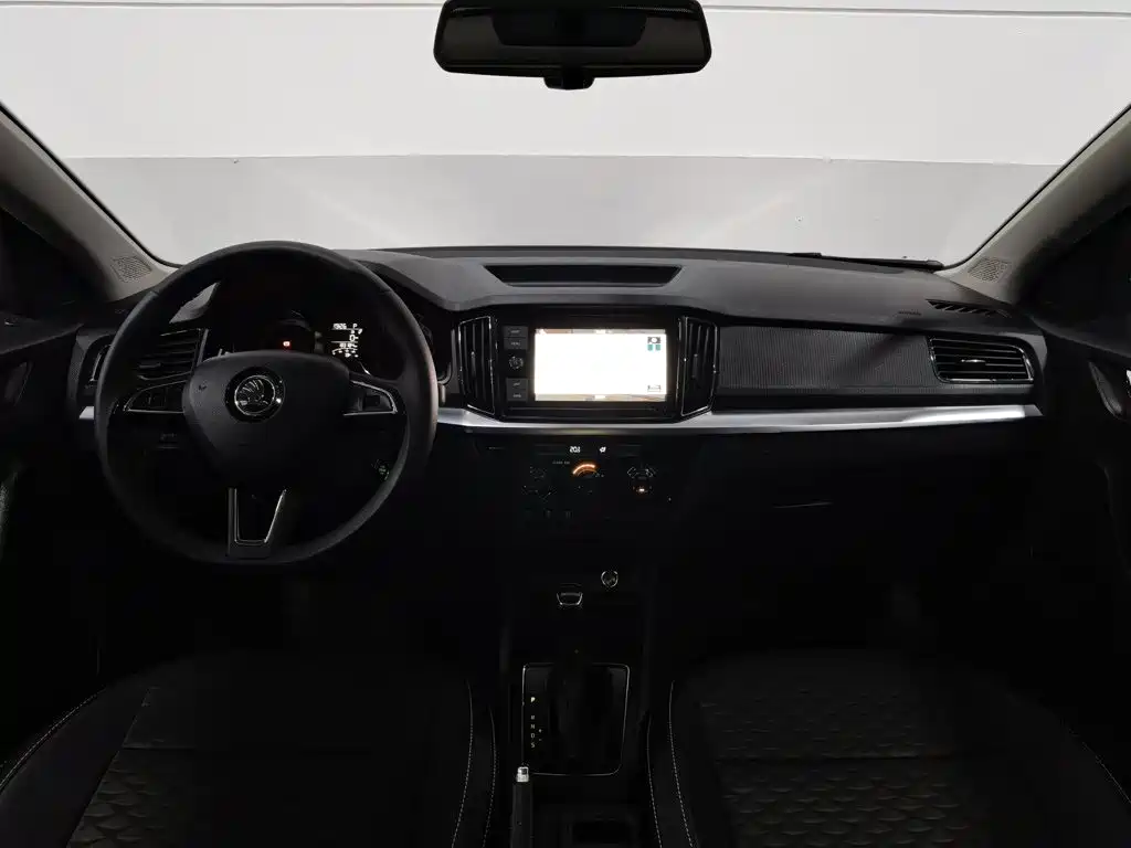 Skoda Kamiq — миниатюра 5