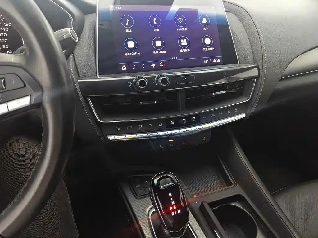 Cadillac CT5 — миниатюра 12