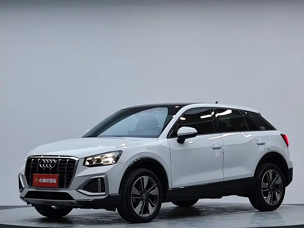Audi Q2L 2022 35 TFSI Fashion