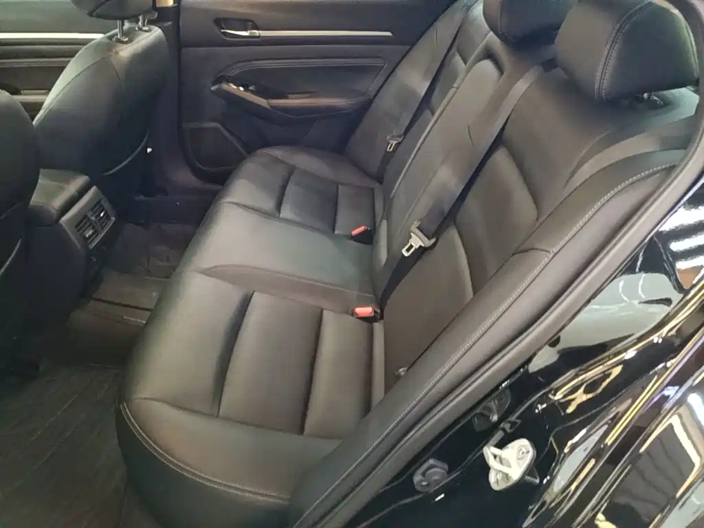Nissan Teana — миниатюра 13