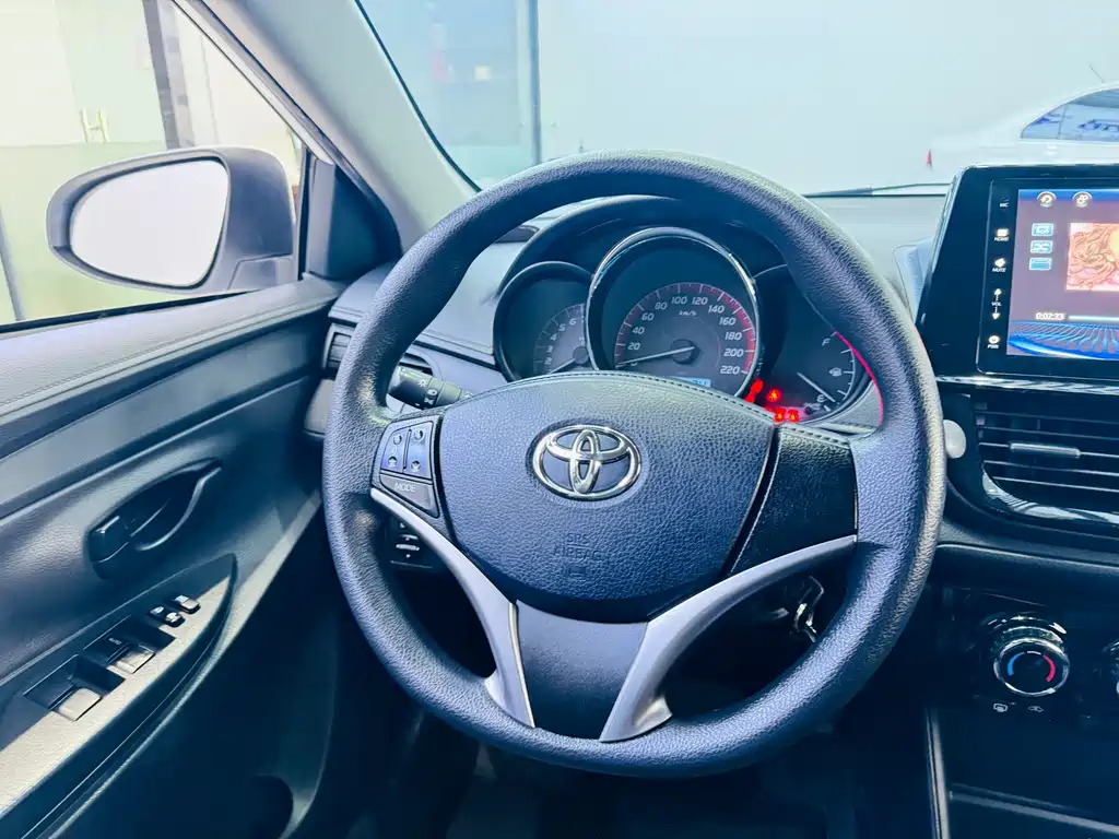 Toyota Vios FS — миниатюра 12