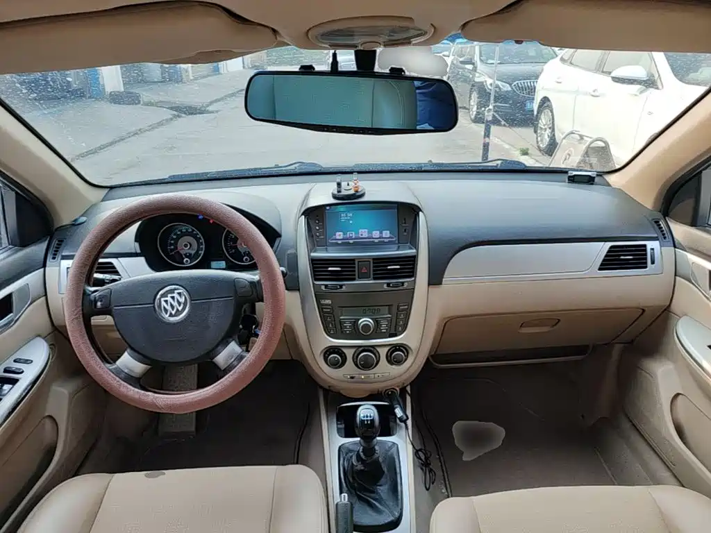 Buick Excelle 2013 1.5L MT