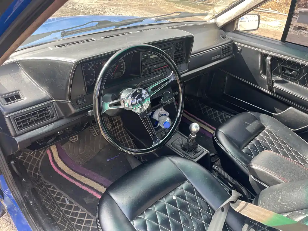 Volkswagen Santana Classic — миниатюра 9